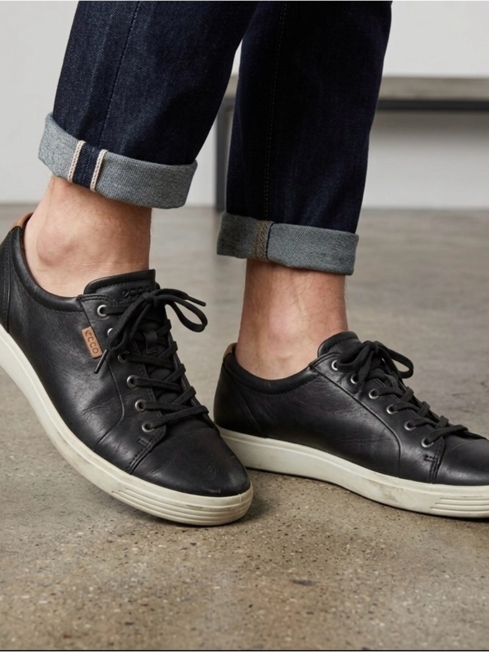 Ecco Black Mens Leather Sneakers